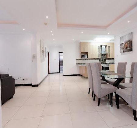 Unit 5, Capella Place Apartment Accra Luaran gambar